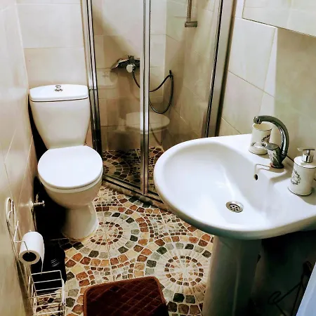 Besiktas 1+1 Fully Fresh New Furnished דירה *